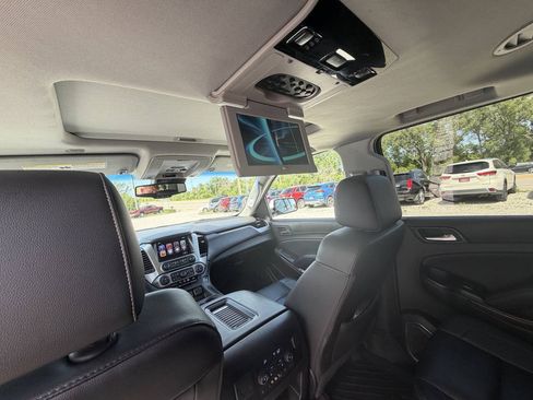 Used 2016 Chevrolet Suburban LT AWD/4WD image 17