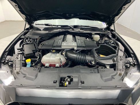 Used 2018 Ford Mustang GT Premium w/ Enhanced Security Package RWD image 11