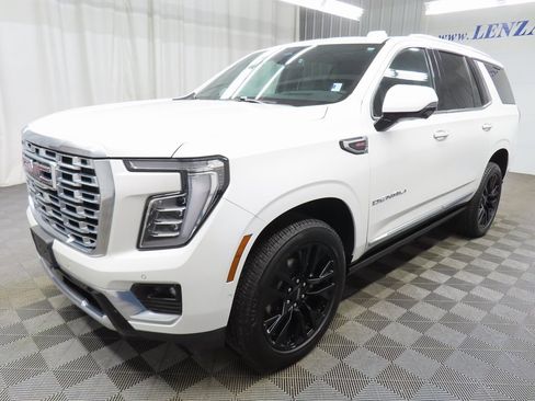 Used 2025 GMC Yukon Denali image 6