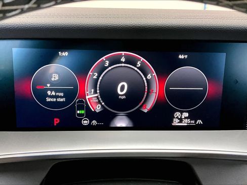 Used 2025 Volkswagen Tiguan SE image 22