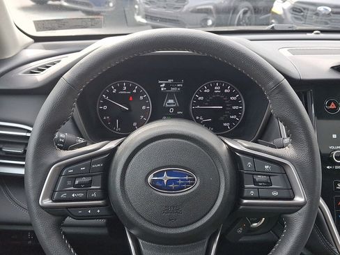 Certified 2025 Subaru Outback Limited image 19