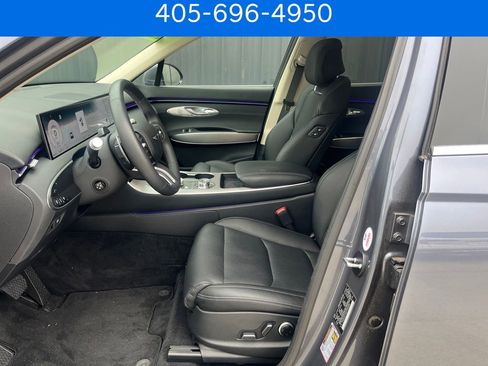Used 2026 Genesis GV70 2.5T Select AWD/4WD image 11
