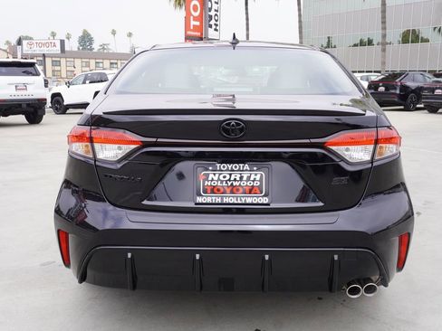 Certified 2026 Toyota Corolla SE FWD image 6