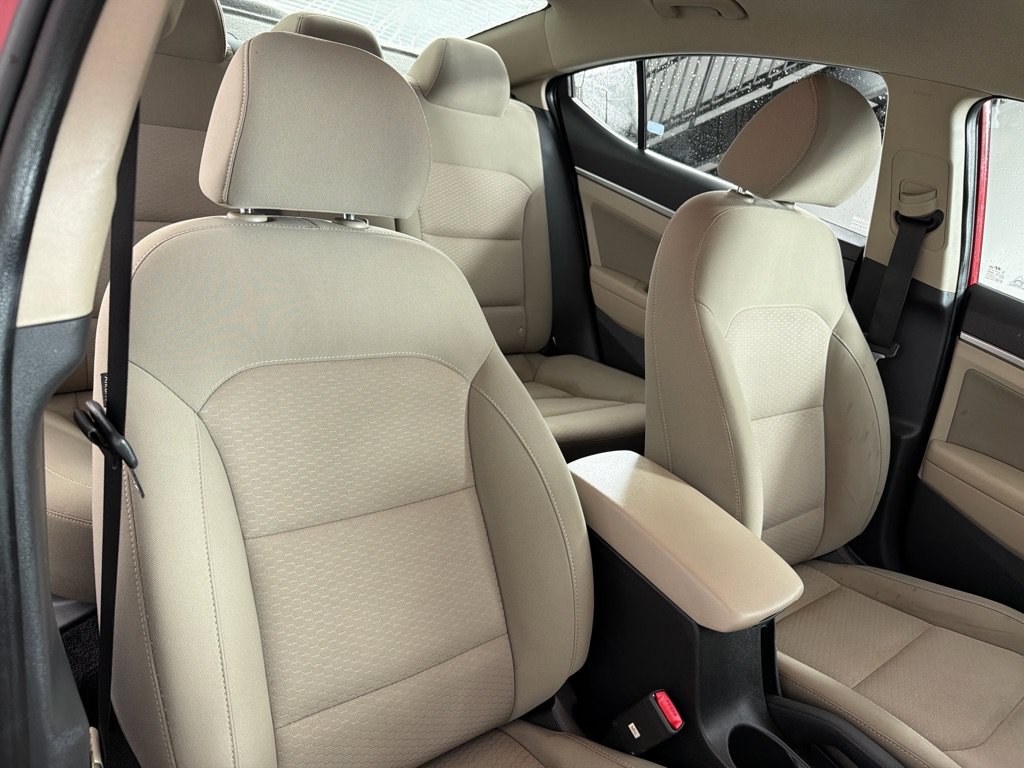 Used 2019 Hyundai Elantra SEL FWD image 18