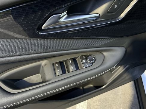 New 2026 Chevrolet Blazer EV LT image 22