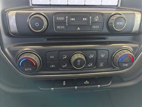 Used 2018 Chevrolet Silverado 1500 LT w/ All Star Edition image 19