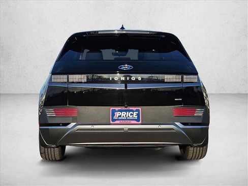 Used 2022 Hyundai Ioniq 5 SE image 6