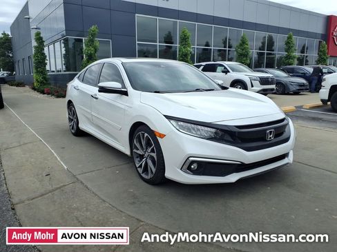 Used 2019 Honda Civic Touring image 2
