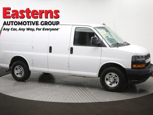 Used 2021 Chevrolet Express 2500 RWD image 44