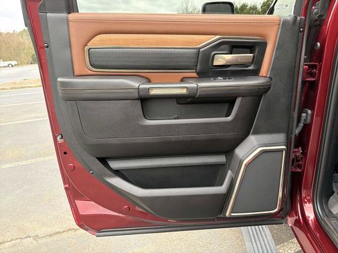 Used 2023 RAM 2500 Limited image 21