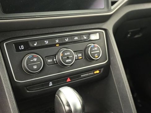 Used 2021 Volkswagen Atlas SE FWD image 8