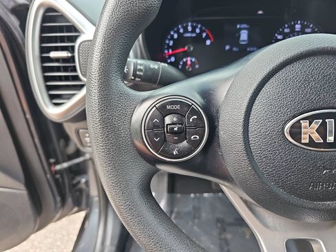 Used 2021 Kia Soul S FWD image 16