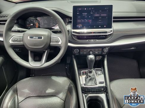 Used 2023 Jeep Compass Limited AWD/4WD image 9