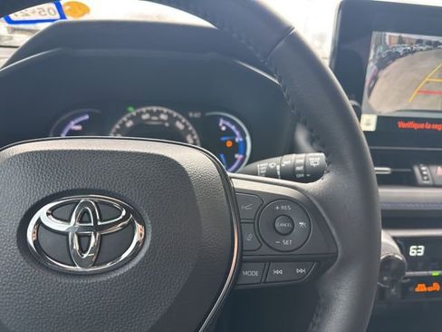 Used 2025 Toyota RAV4 XSE image 16