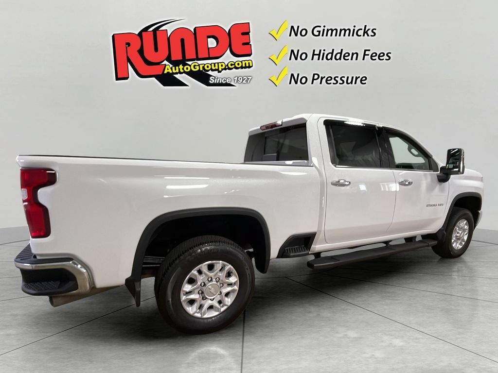 Used 2020 Chevrolet Silverado 2500 LTZ w/ LTZ Convenience Package AWD/4WD image 6