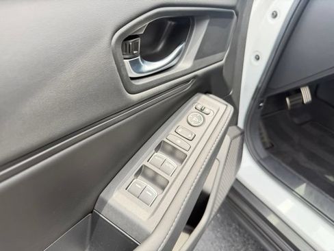 Used 2023 Honda Accord Sport image 16
