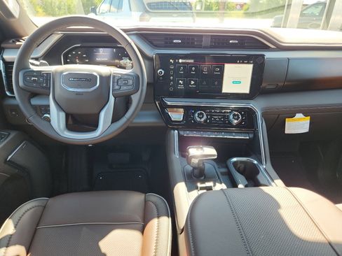 New 2026 GMC Sierra 1500 Denali w/ Denali Reserve Package image 10