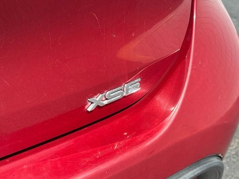 Used 2022 Toyota Highlander XSE FWD image 36