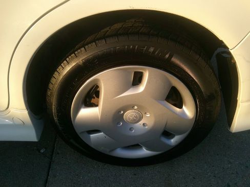 Used 2005 Scion xB image 21