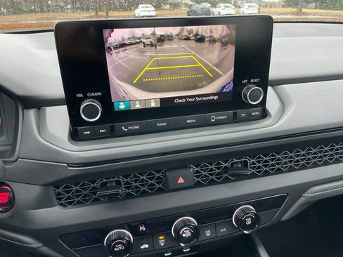 Used 2025 Honda Accord LX image 17