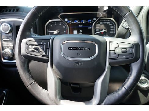 Used 2021 GMC Sierra 1500 Denali w/ Denali Ultimate Package image 24
