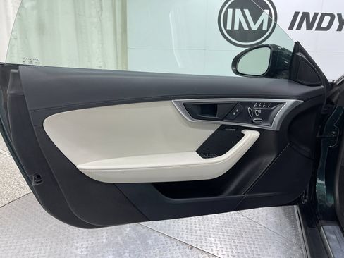 Used 2021 Jaguar F-TYPE Convertible RWD image 14