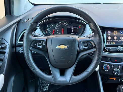 Used 2020 Chevrolet Trax LS w/ Tint and Cruise Package image 28