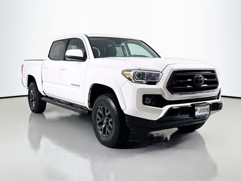 Used 2023 Toyota Tacoma SR5 image 3