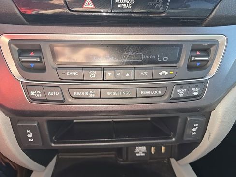 Used 2017 Honda Pilot EX-L image 17