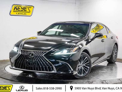 Used 2024 Lexus ES 350 w/ Premium Package