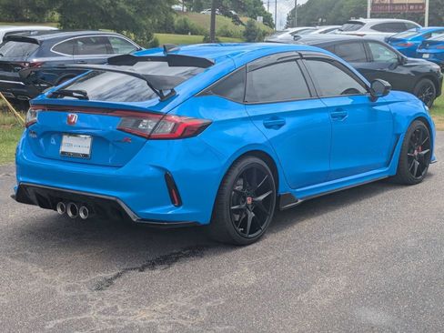 Used 2023 Honda Civic Type R image 6