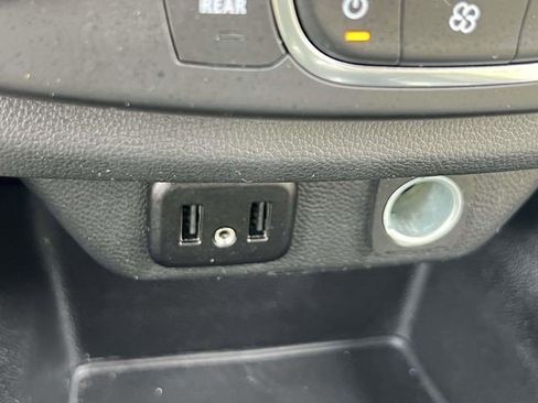 Certified 2023 Chevrolet Traverse LS FWD image 30