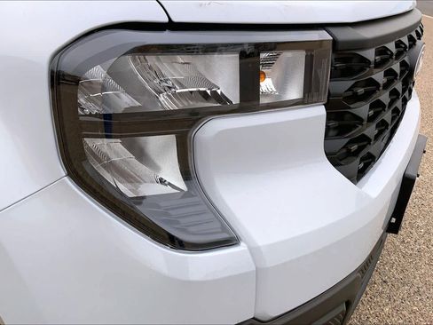 New 2026 Ford Maverick XL FWD image 13