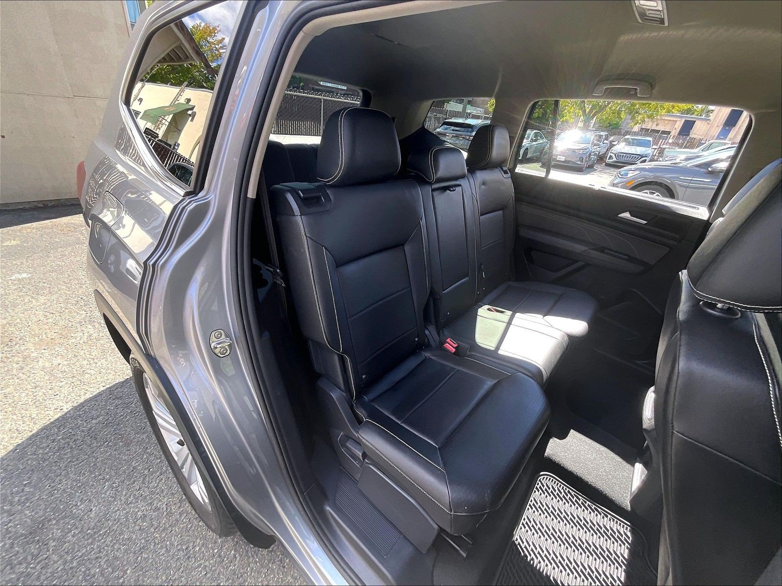 Certified 2022 Volkswagen Atlas SE AWD/4WD image 26