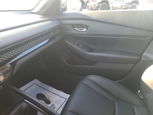 Used 2023 Honda Accord Sport image 14