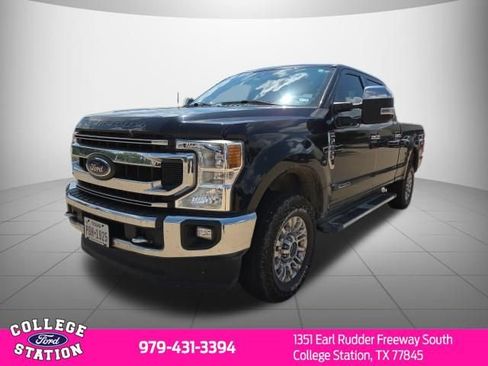 Used 2020 Ford F250 XLT w/ XLT Premium Package AWD/4WD image 3