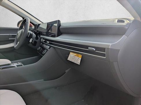 Used 2026 Hyundai Sonata SEL FWD image 21