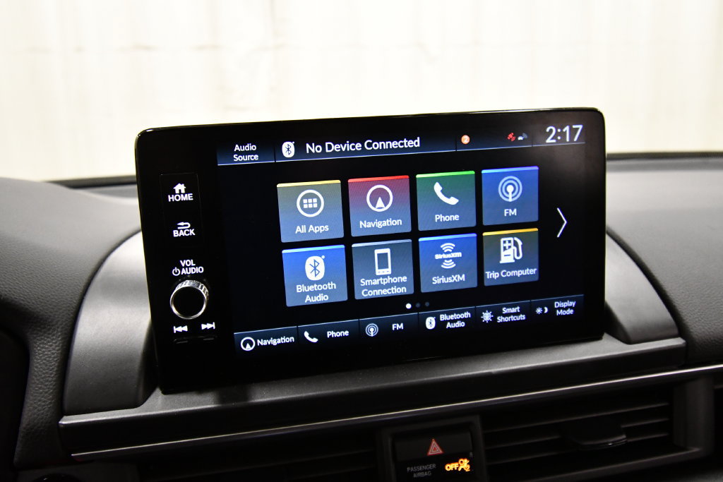 Certified 2025 Honda Pilot Black Edition image 23