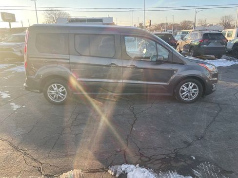 Used 2019 Ford Transit Connect Titanium w/ Trailer Tow Package image 4
