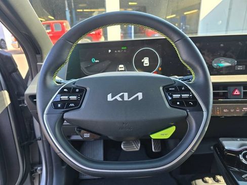 Certified 2023 Kia EV6 GT AWD/4WD image 26