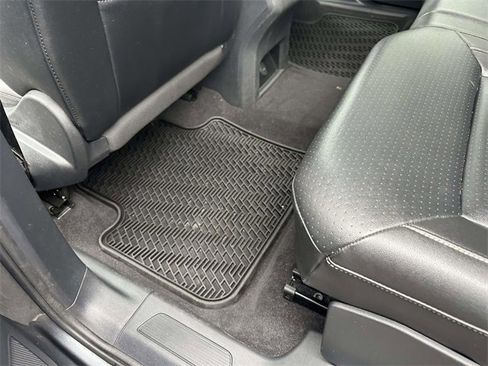 Used 2022 Volkswagen Atlas SE image 20