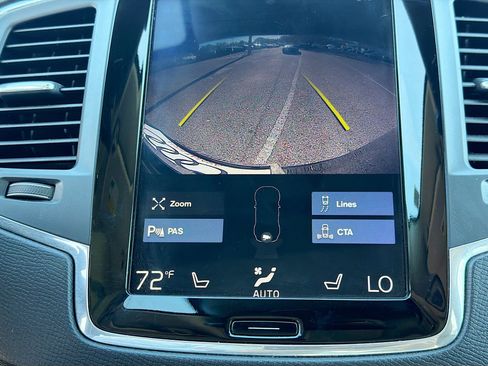 Used 2019 Volvo XC90 T6 Momentum image 32