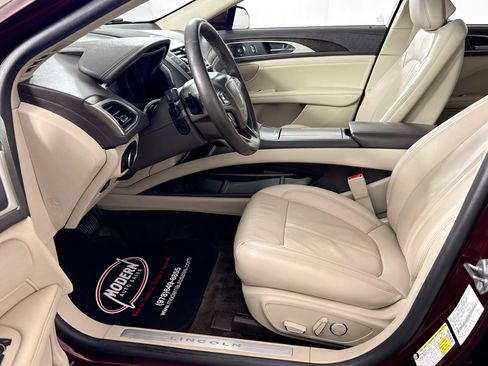 Used 2018 Lincoln MKZ Reserve w/ Climate Package image 19