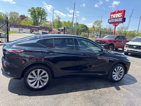 Used 2025 Buick Envista Avenir FWD image 4
