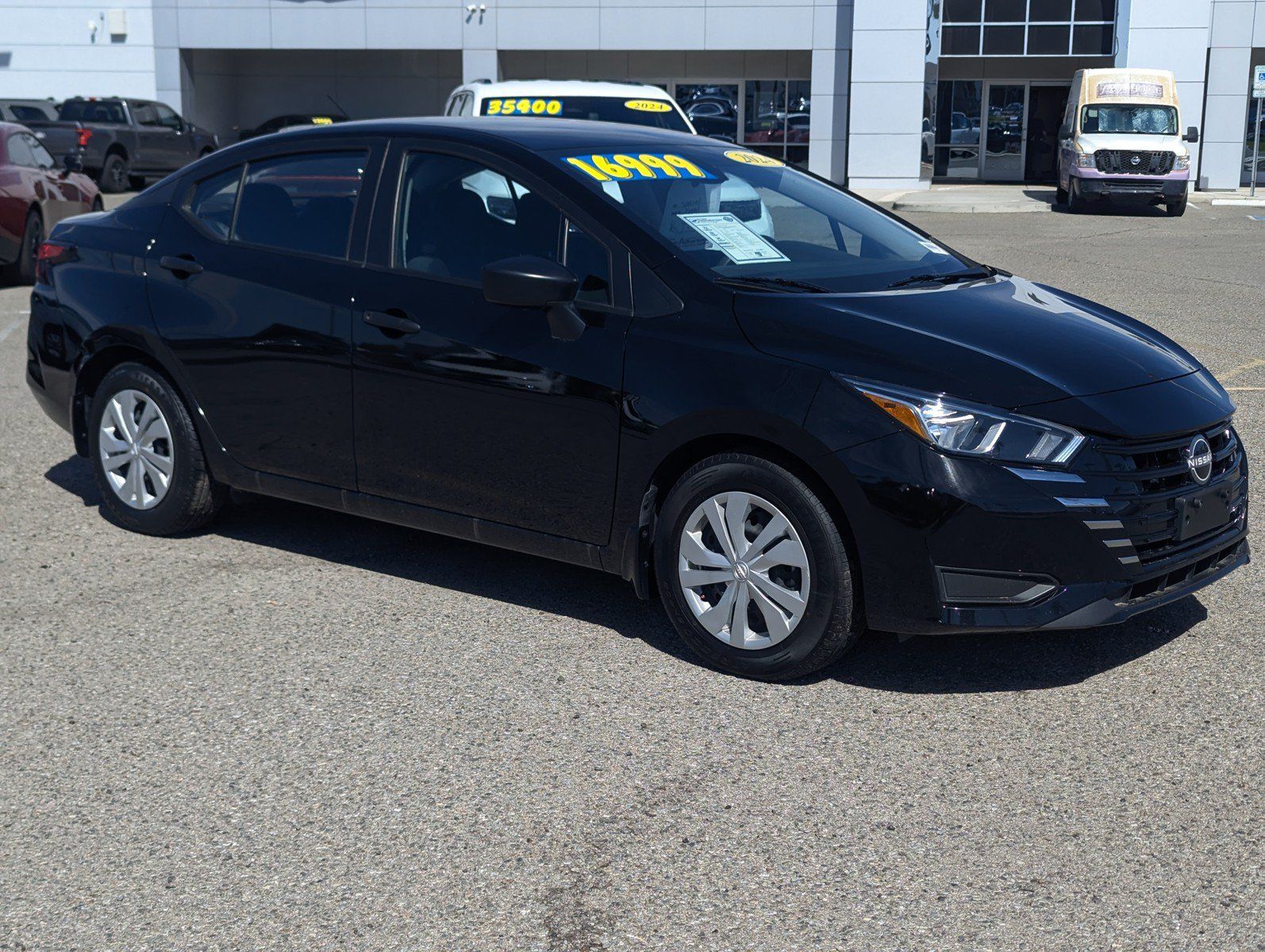 Used 2024 Nissan Versa S w/ Trunk Package FWD image 1