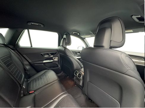 Used 2024 Mercedes-Benz GLC 300 4MATIC w/ AMG Line image 25