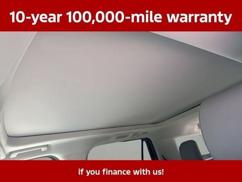Used 2025 Ford Expedition Max Active AWD/4WD image 27