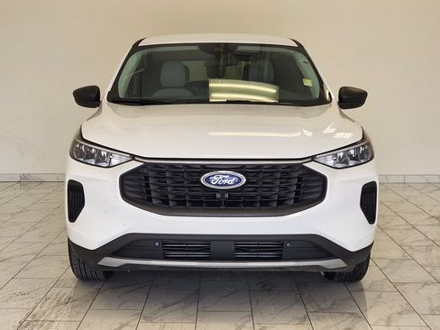Used 2024 Ford Escape Active AWD/4WD image 2