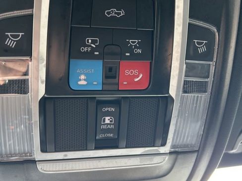 Used 2025 RAM 1500 Big Horn image 29