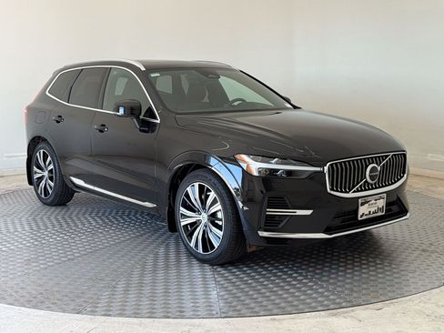 Used 2022 Volvo XC60 T8 Inscription AWD/4WD image 7